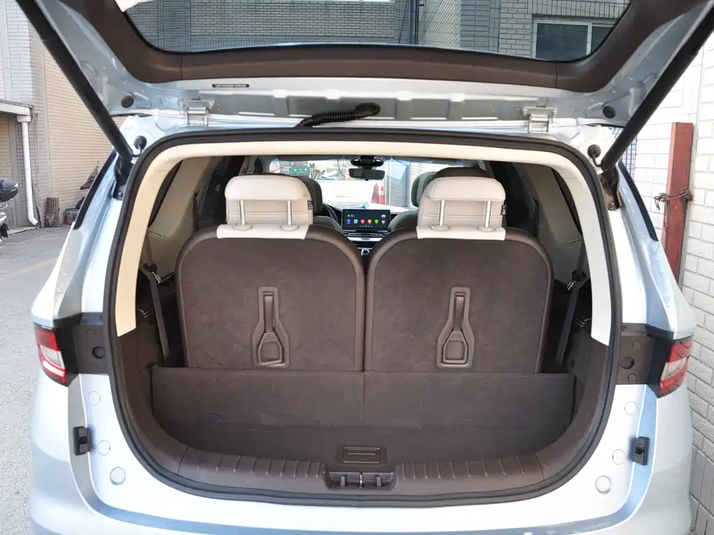 GEELY AUTOMOBILE JIAJIE