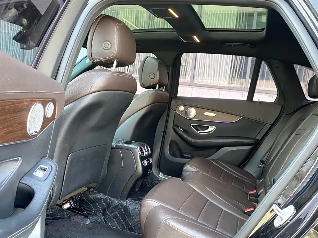 Mercedes-Benz GLC 2021 GLC 300 L 4MATIC