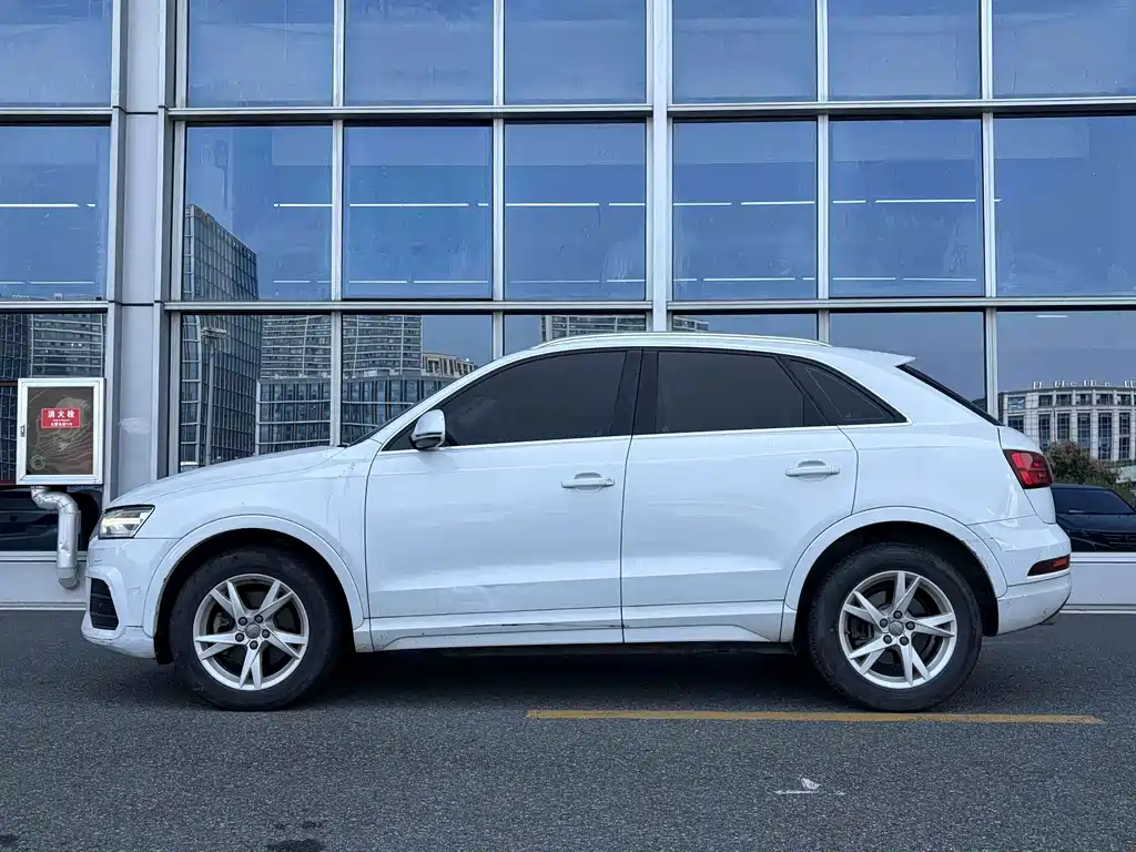 Audi Q3 — миниатюра 3