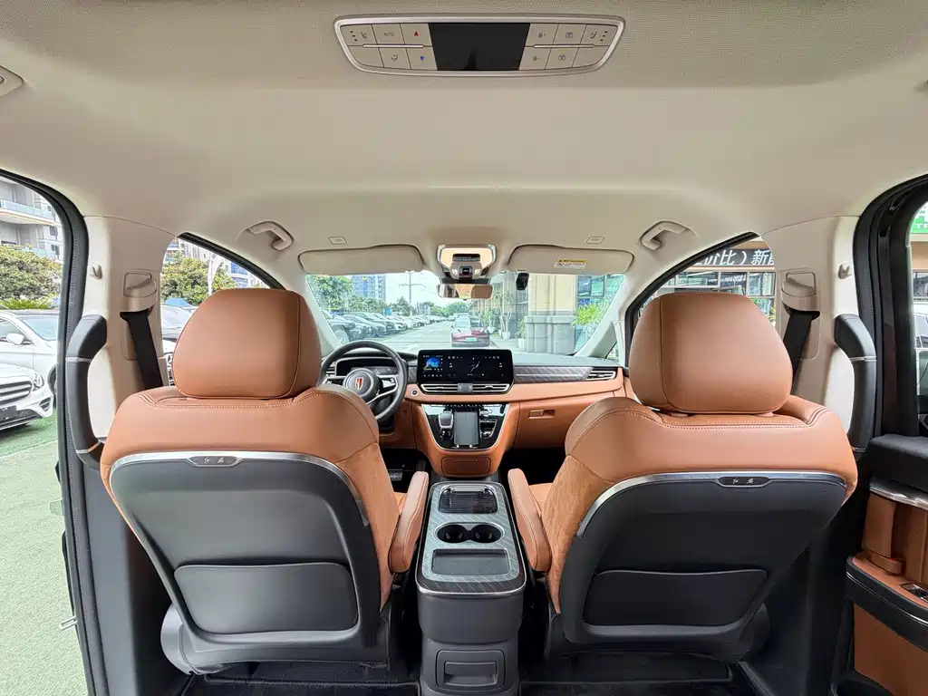 Hongqi HQ9 PHEV 2.0T 4WD Business Edition, фото 8