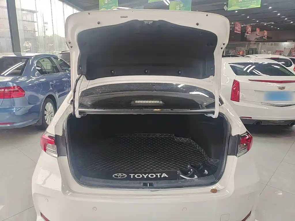 Toyota Corolla — миниатюра 19