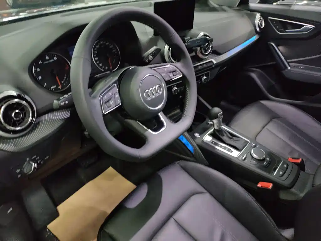 Audi Q2L — миниатюра 4
