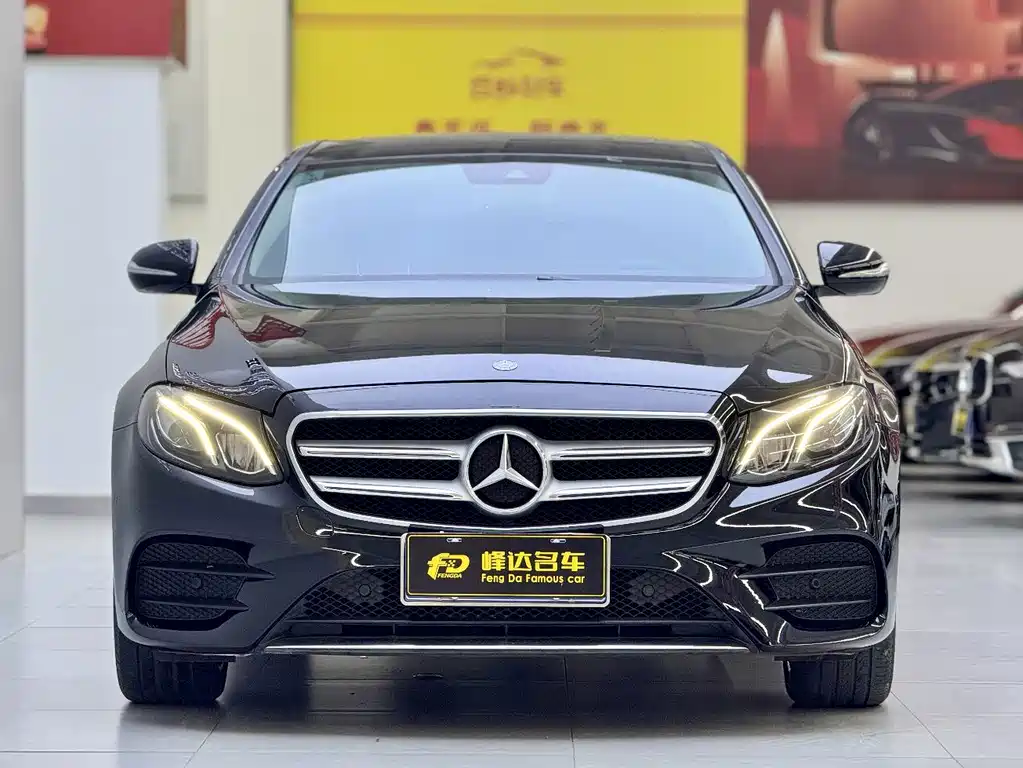 Mercedes-Benz E-Class — миниатюра 12