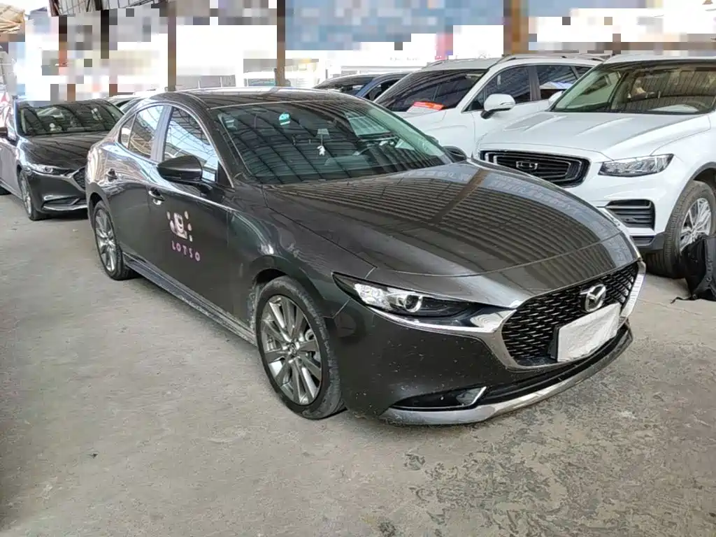Mazda 3 Axela — миниатюра 4