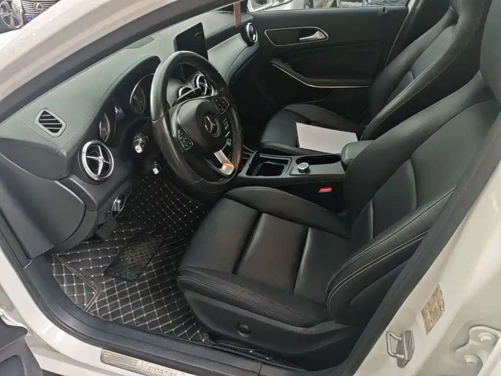Mercedes-Benz GLA — миниатюра 15
