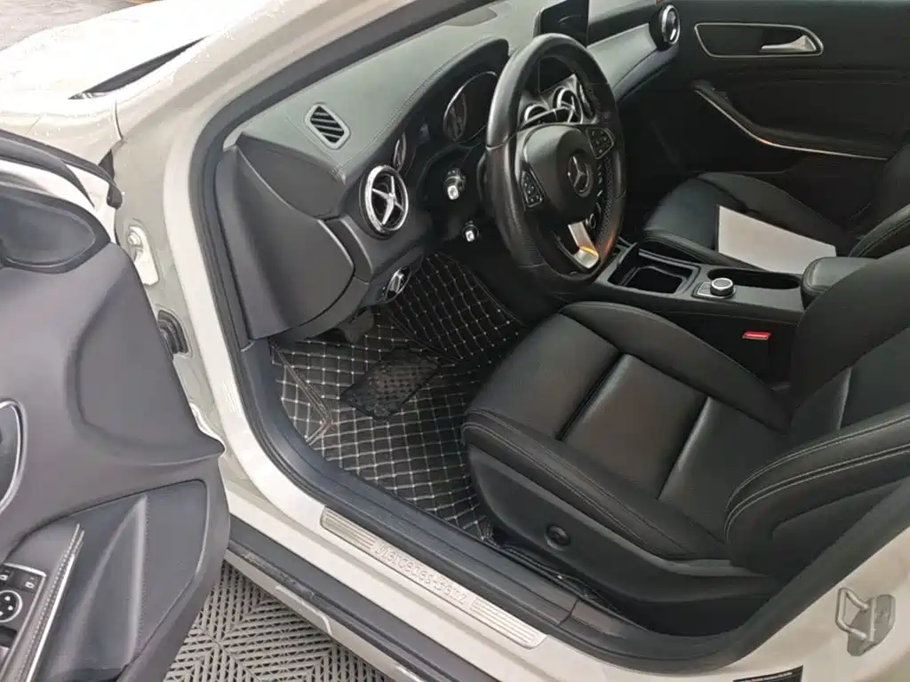 Mercedes-Benz GLA — миниатюра 16