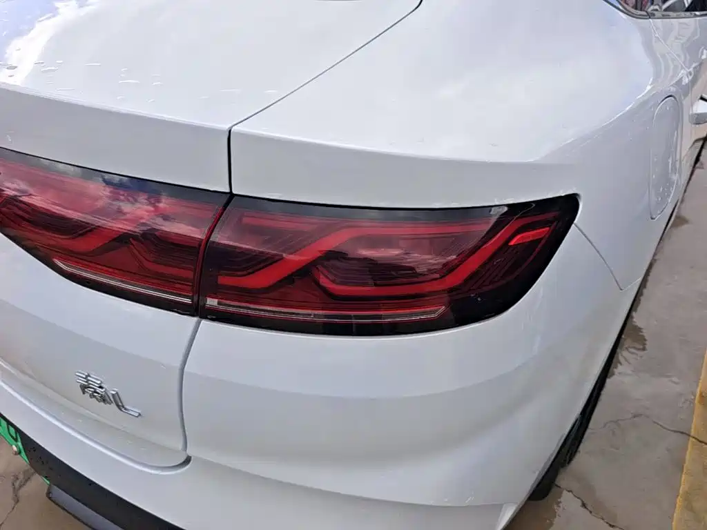 BYD Qin L — миниатюра 8