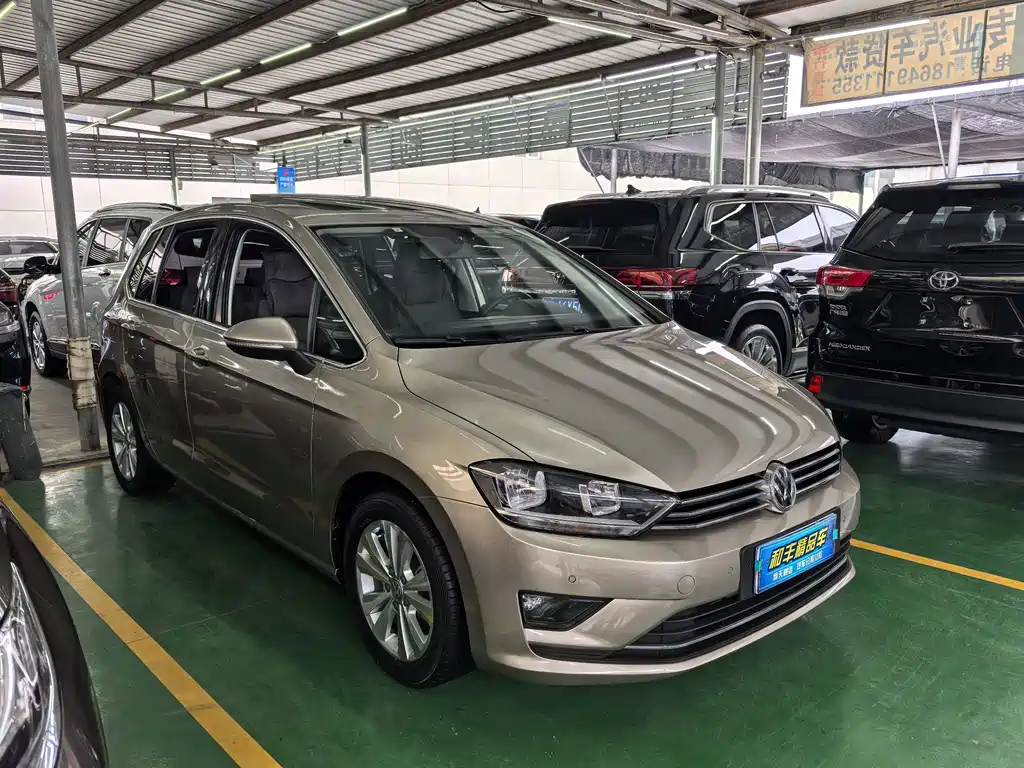 Volkswagen Golf Sportsvan — миниатюра 3