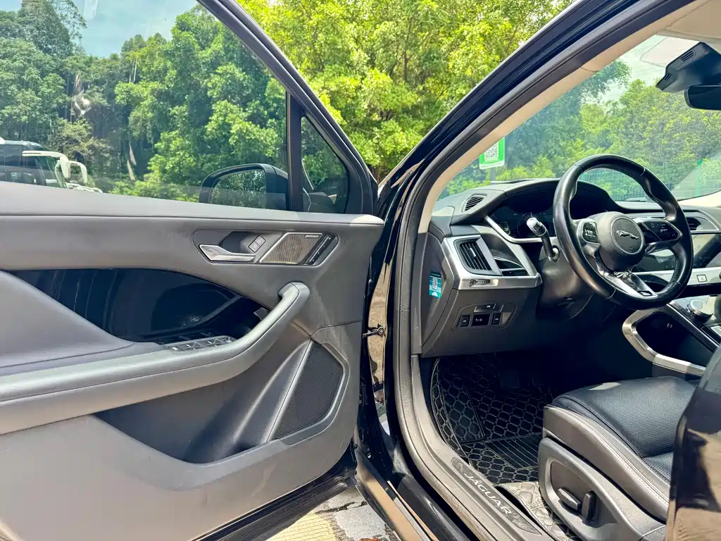 Jaguar I-Pace 2018 EV400 S