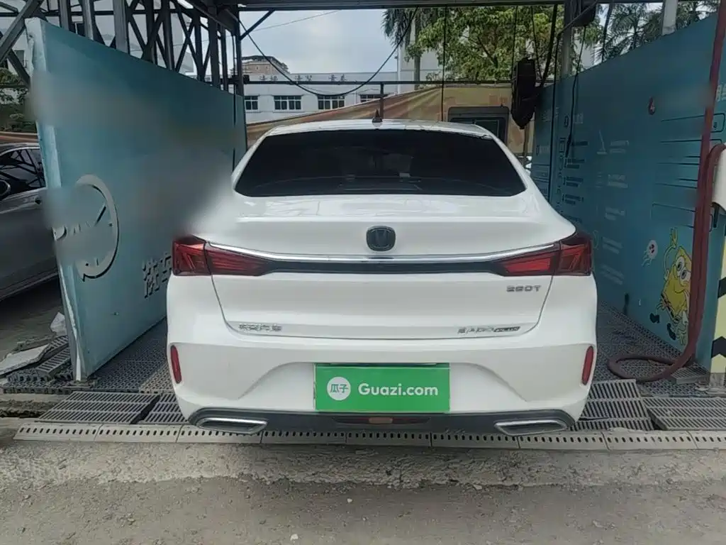 Changan Eado — миниатюра 6