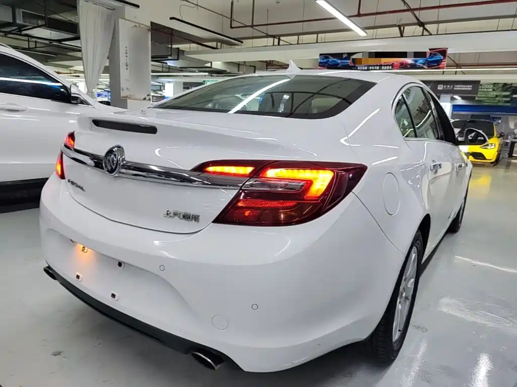 Buick Regal — миниатюра 7