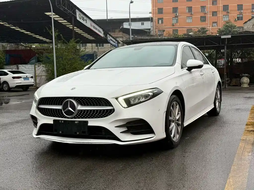 MERCEDES-BENZ A CLASS