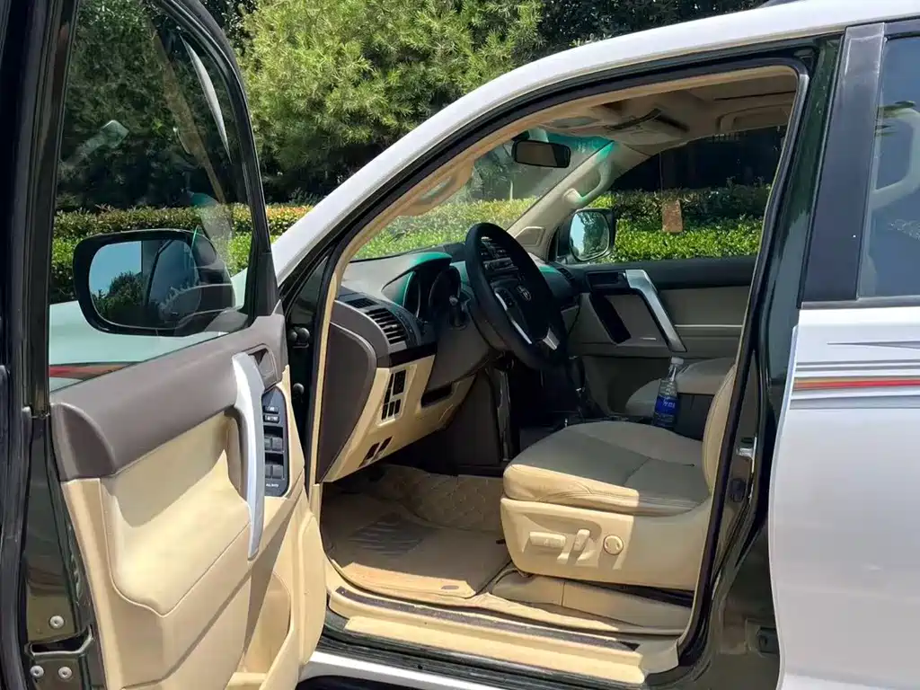 Toyota Prado — миниатюра 4