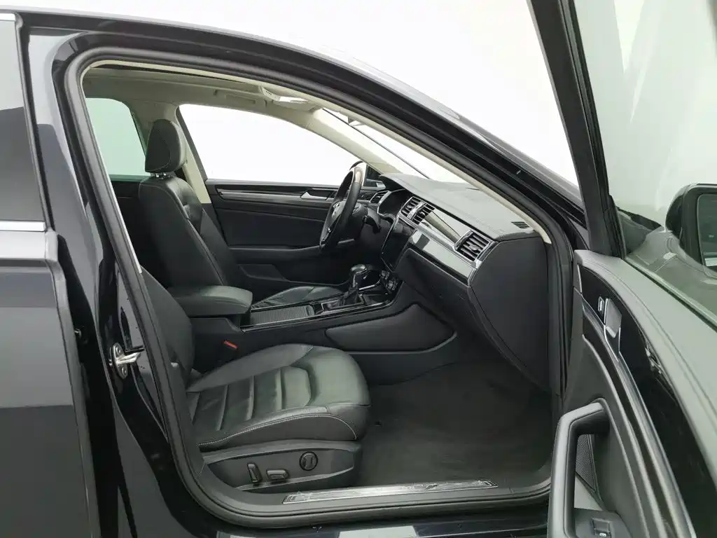 Volkswagen Phideon — миниатюра 23