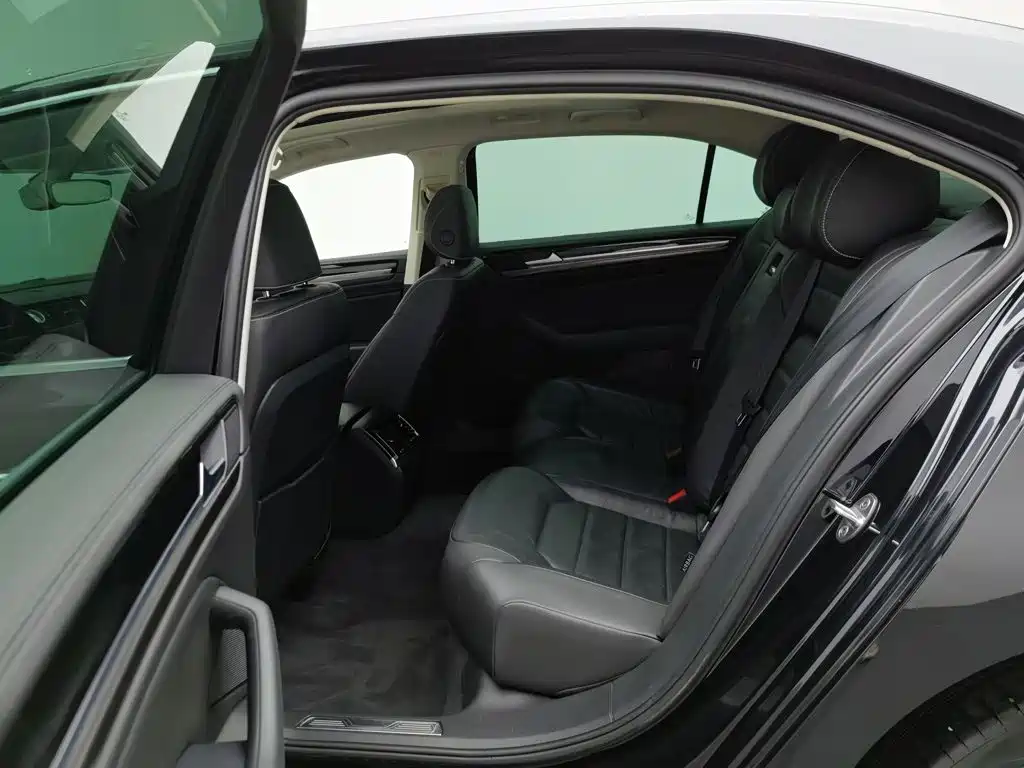 Volkswagen Phideon — миниатюра 15