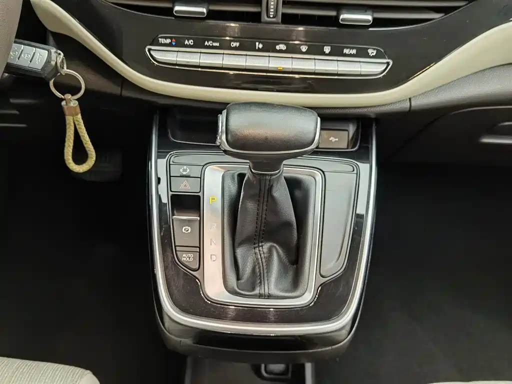 GAC Motor Trumpchi M6 — миниатюра 13