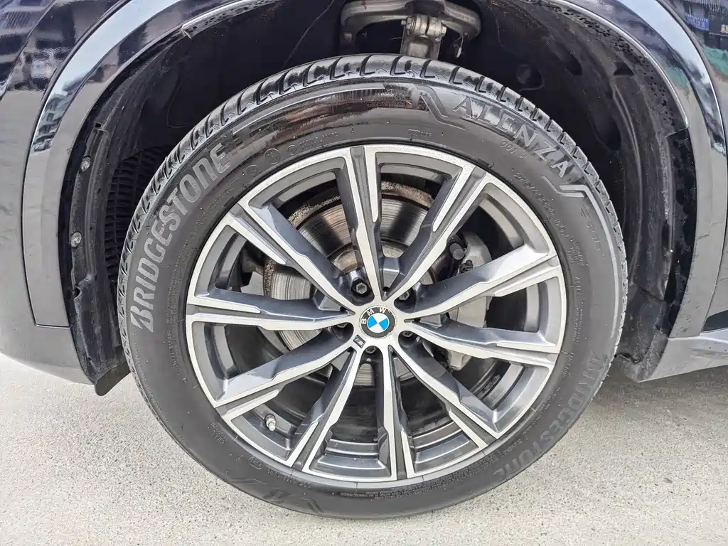BMW X5 (Import) — миниатюра 5
