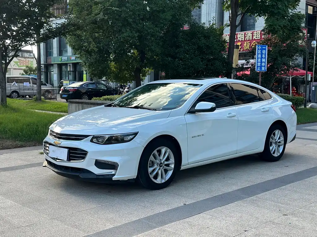 Chevrolet Malibu XL