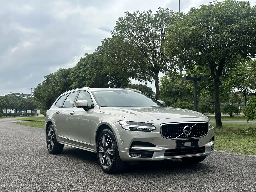 Volvo V90 2019 Cross Country T5 AWD VI
