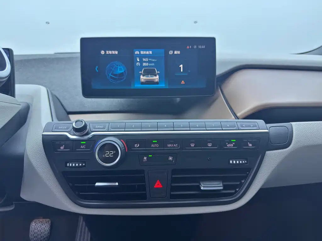 BMW i3 (Import) — миниатюра 12