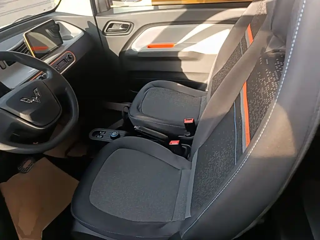 Wuling MINIEV — миниатюра 15