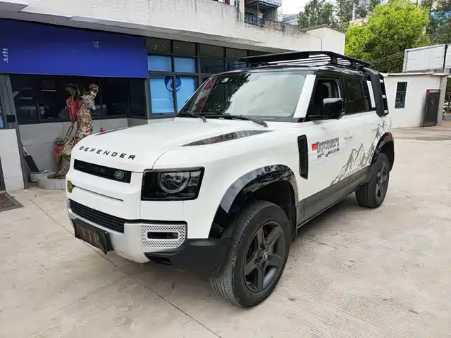 LAND ROVER DEFENDER