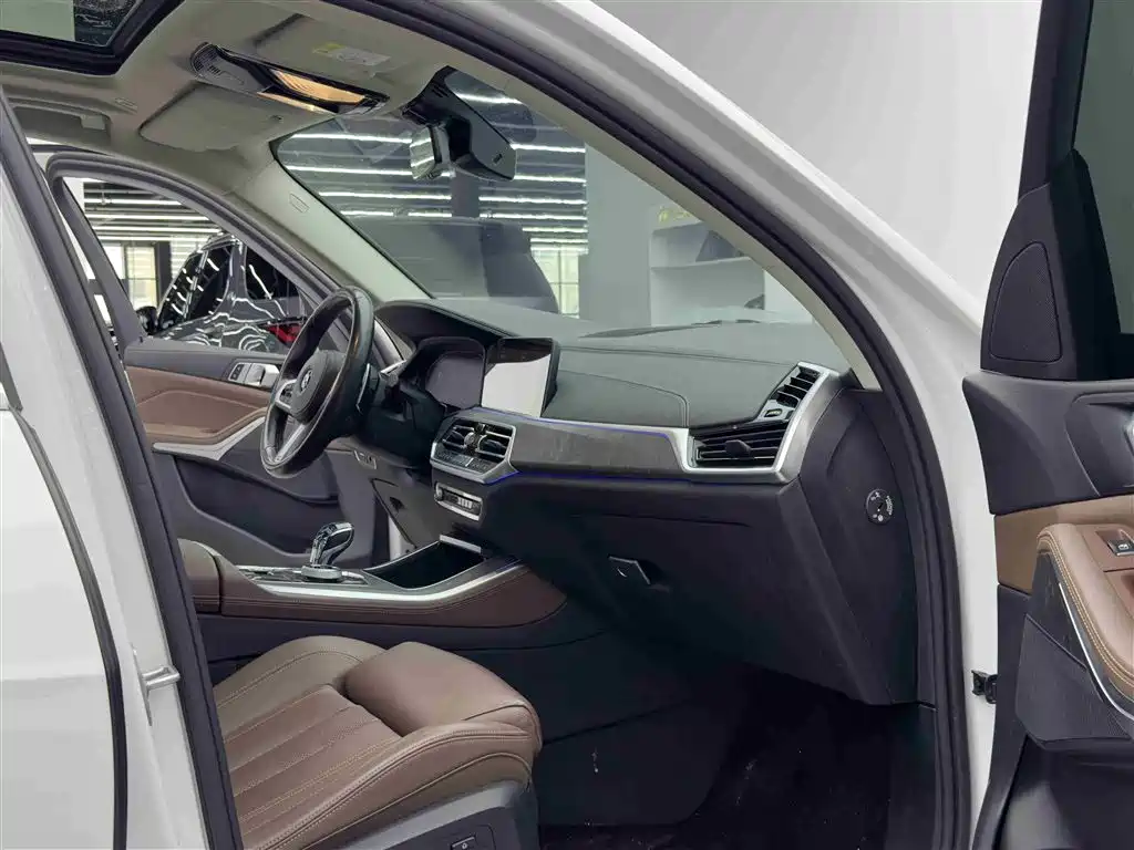 BMW X5 2019 xDrive40i M Sport