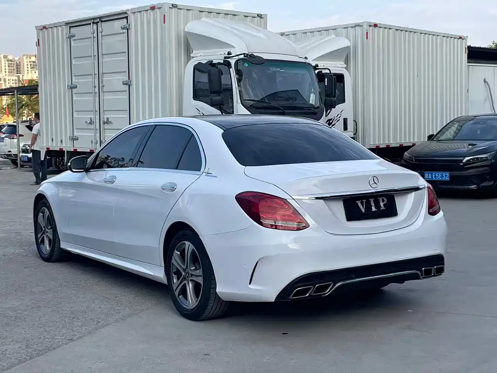 MERCEDES-BENZ C CLASS