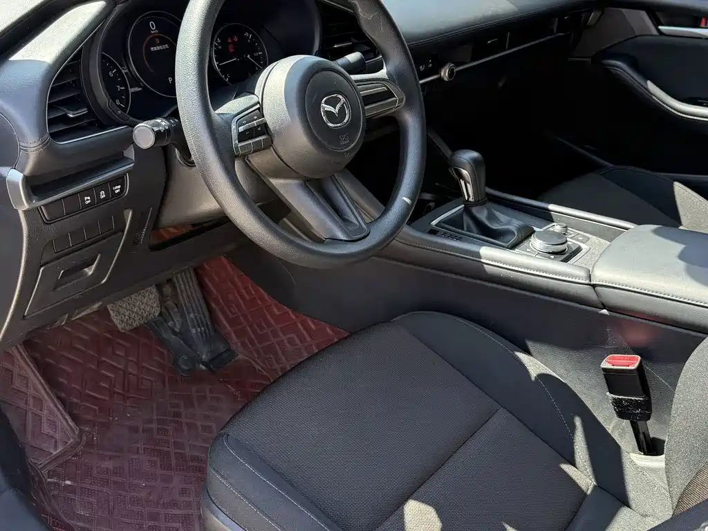 Mazda 3 Axela — миниатюра 9