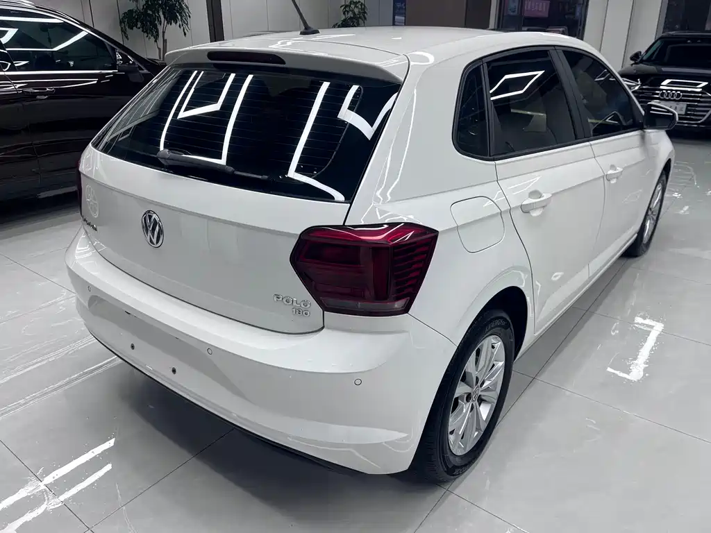 Volkswagen Polo — миниатюра 3