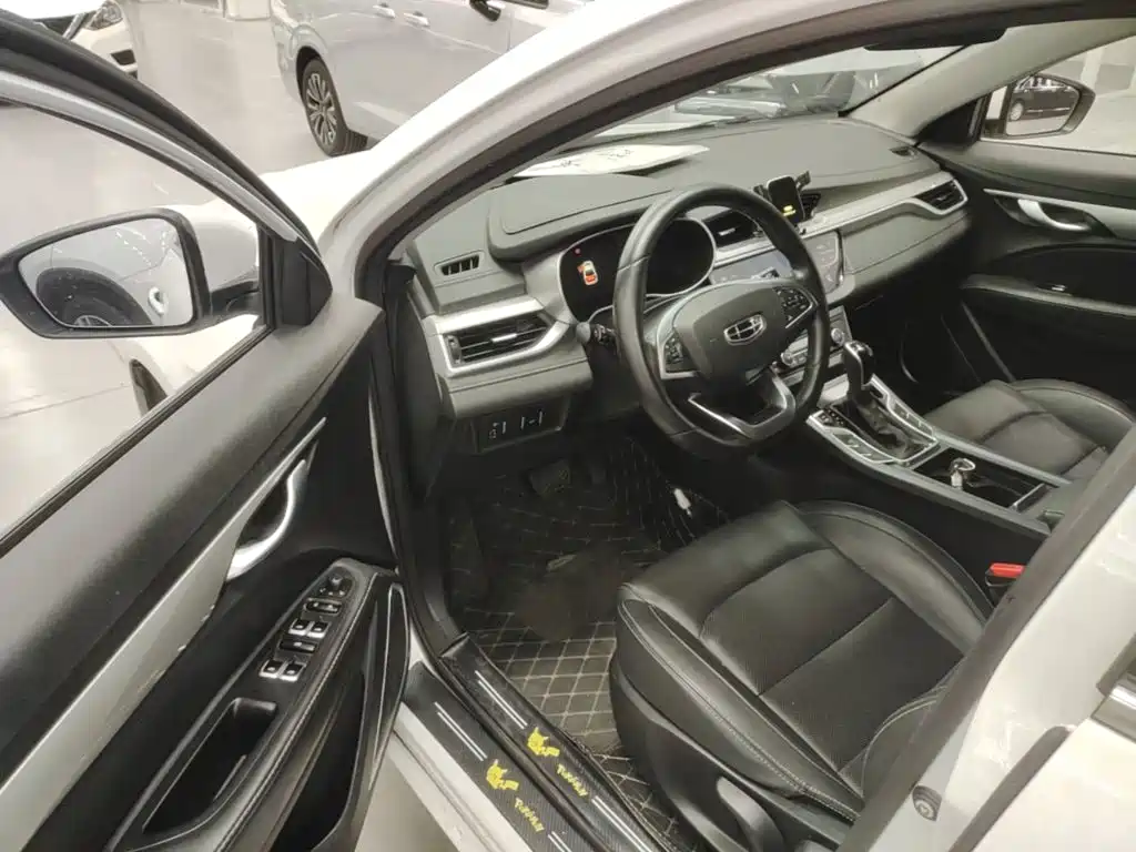 Geely Emgrand — миниатюра 16