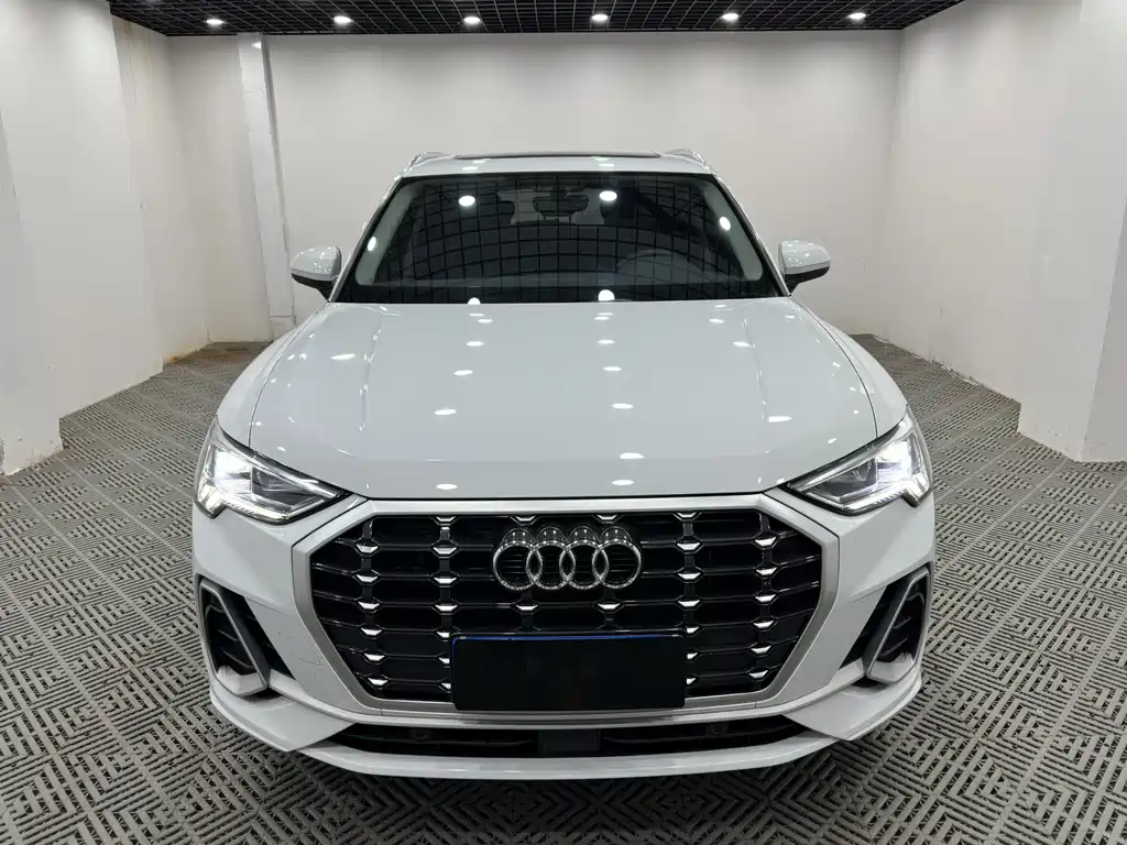 Audi Q3 — миниатюра 2