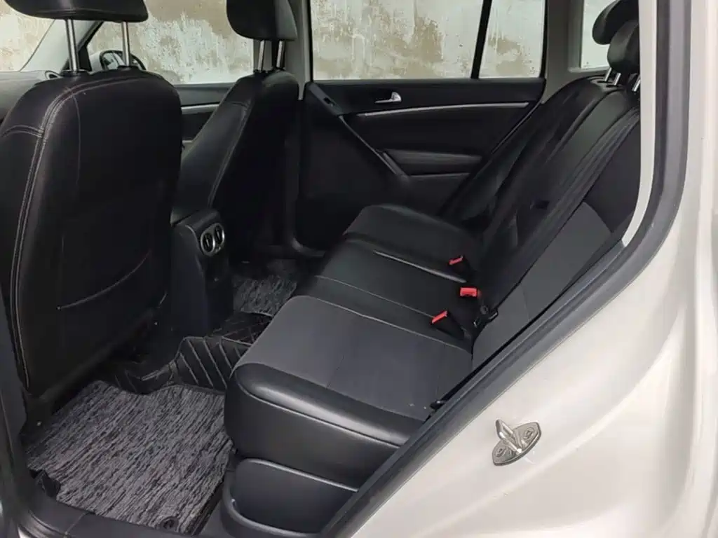 Volkswagen Tiguan — миниатюра 17