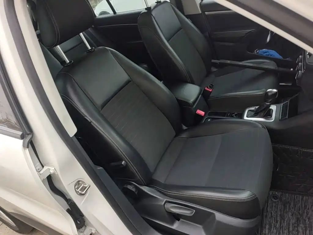 Volkswagen Tiguan — миниатюра 25
