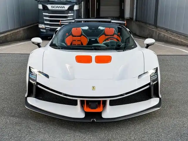 Ferrari SF90 — миниатюра 2