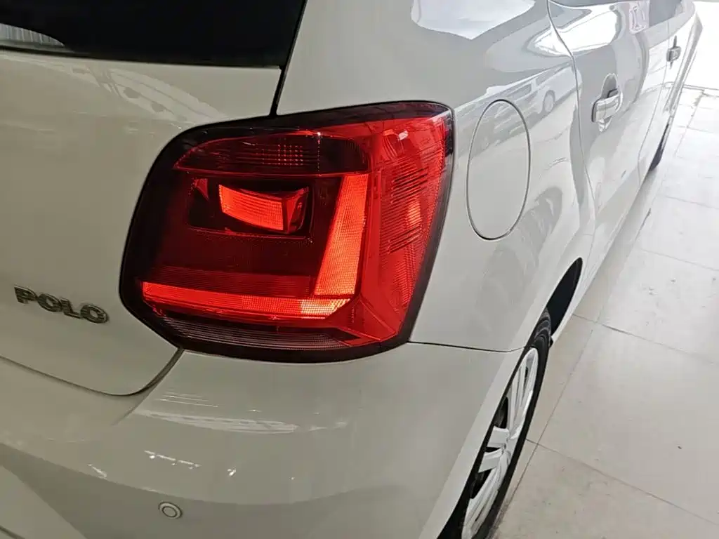Volkswagen Polo — миниатюра 8
