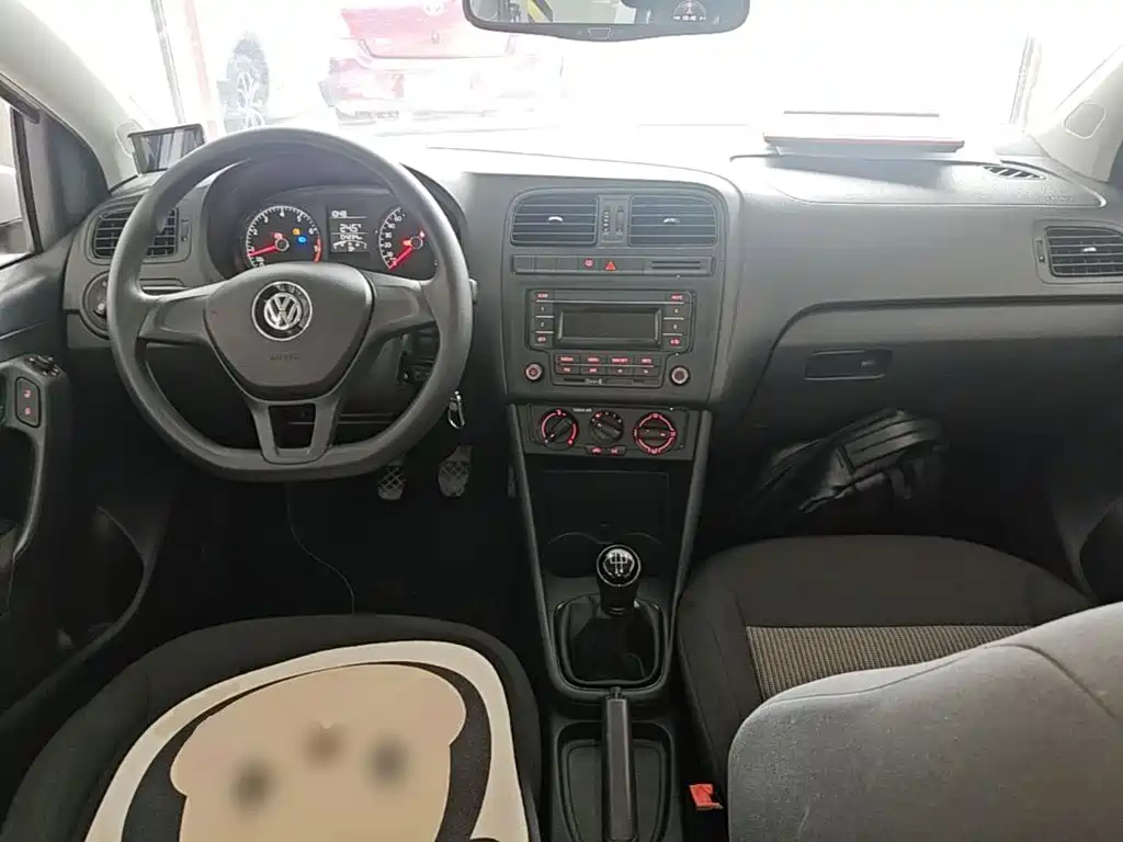 Volkswagen Polo — миниатюра 10