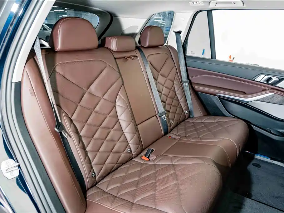 BMW X5 — миниатюра 24