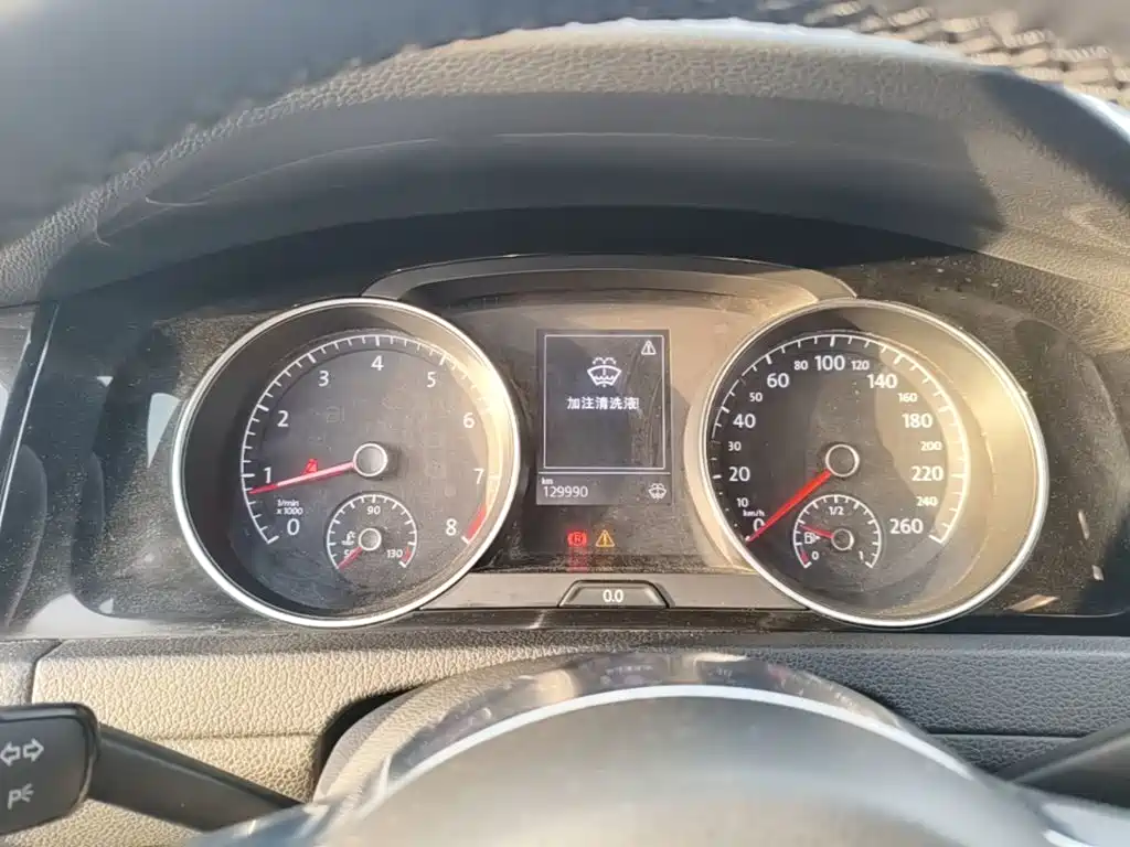 Volkswagen Golf — миниатюра 12