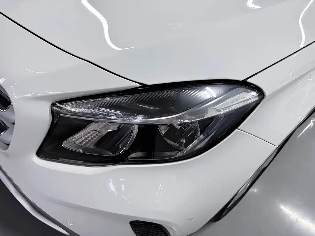 Mercedes-Benz GLA — миниатюра 5