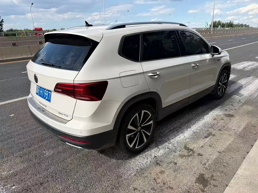 Volkswagen Tharu — миниатюра 4