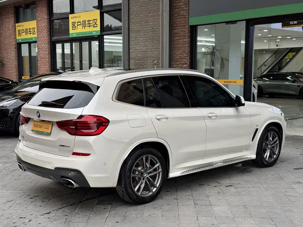 BMW X3 — миниатюра 5