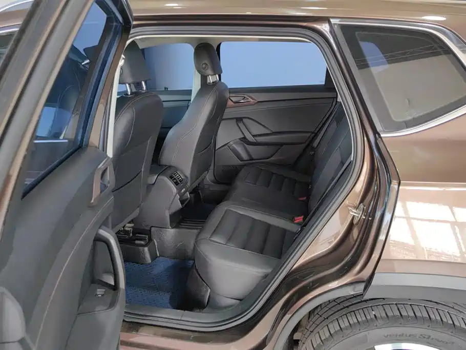 Volkswagen Tharu — миниатюра 11