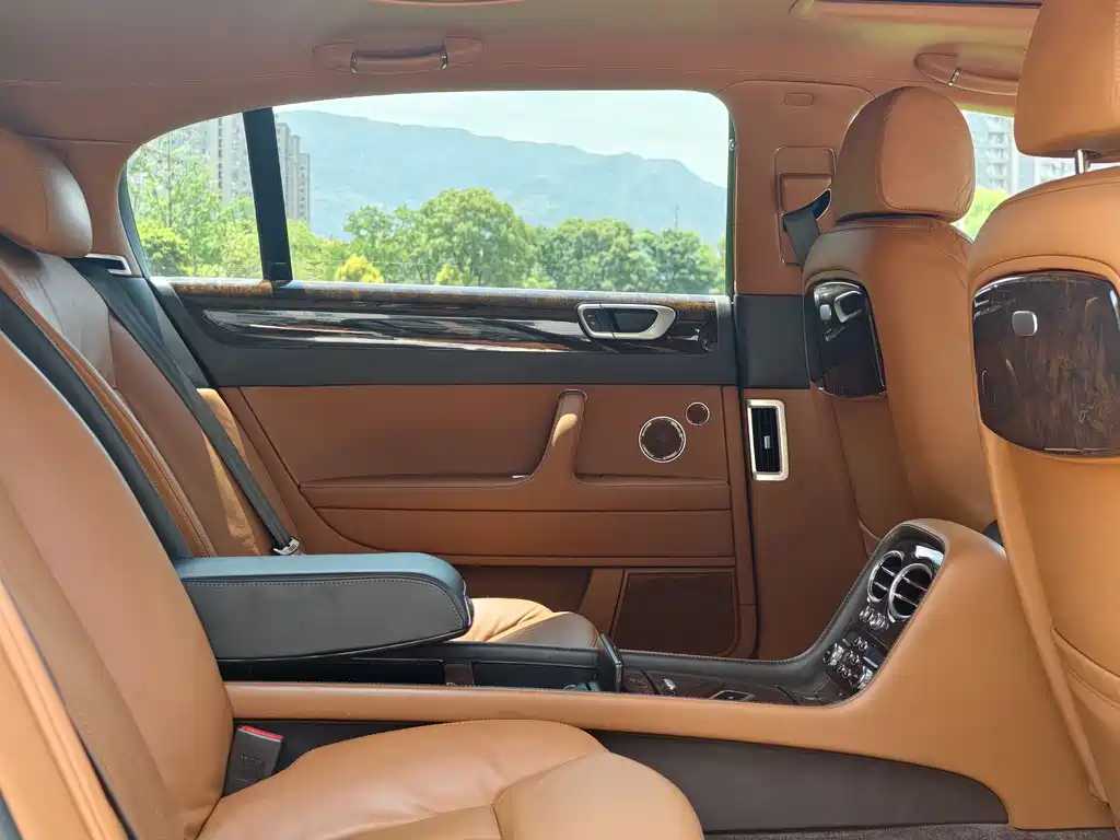 Bentley Flying Spur 2012 6.0T