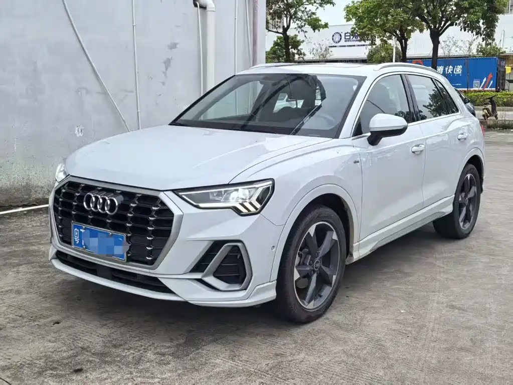 Audi Q3 2022 35 TFSI Fashion Dynamic Type
