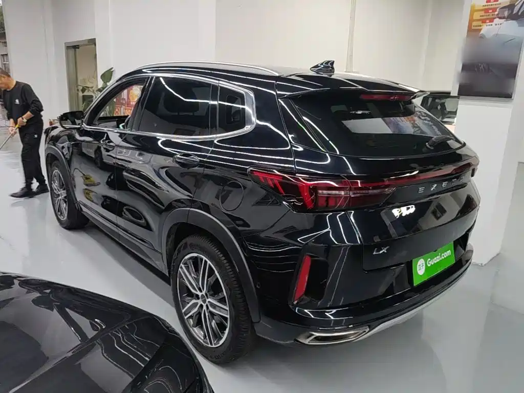 Exeed Zhaofeng — миниатюра 5