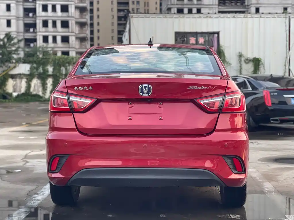 Changan Eado DT — миниатюра 17