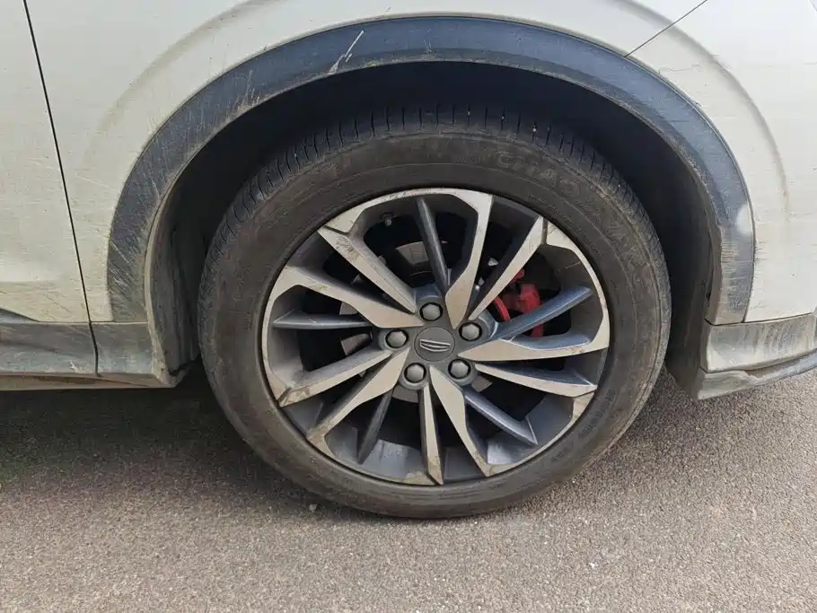 Geely Binyue — миниатюра 6