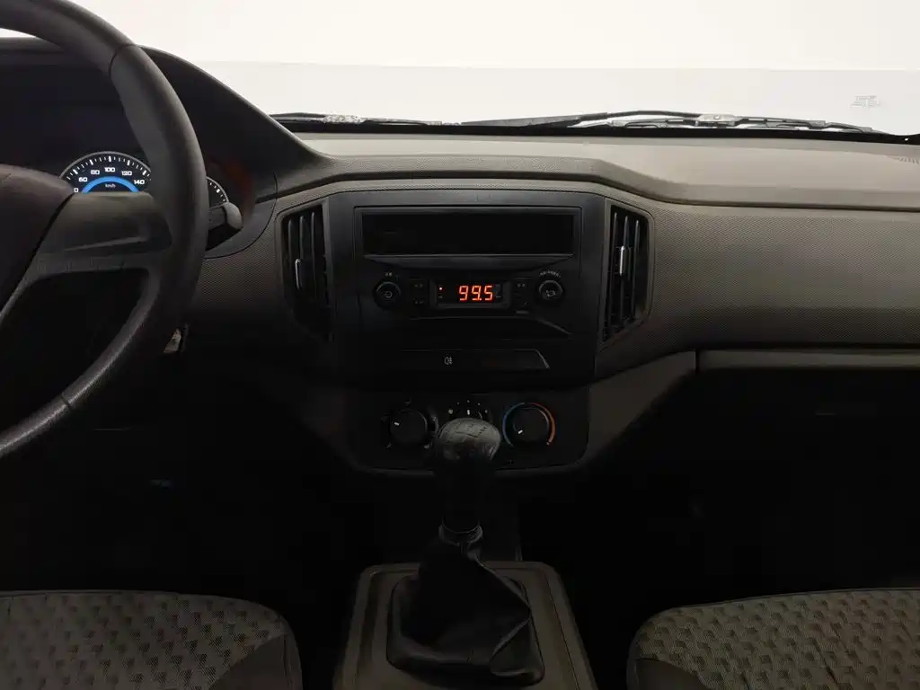Wuling Rongguang New Truck — миниатюра 12