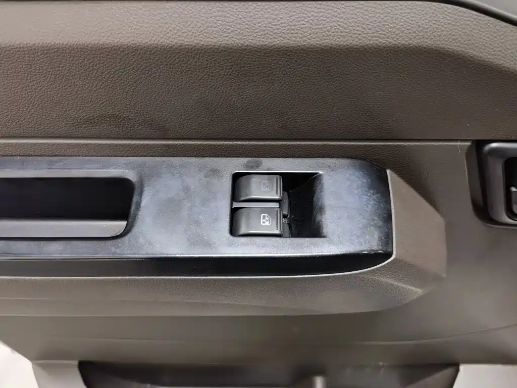 Wuling Rongguang New Truck — миниатюра 9